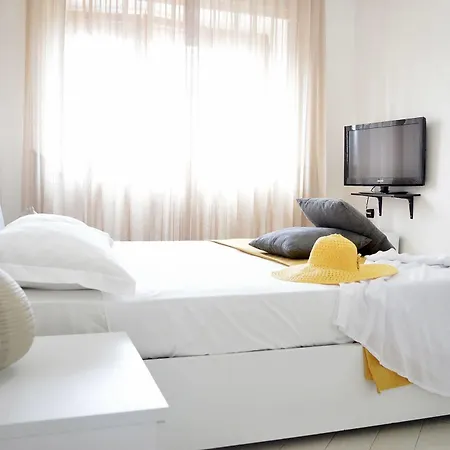 Les Chic Sorrento 3*