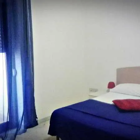 فندق مبيت وإفطار Sorrento Home