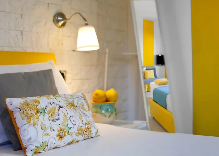 Oda ve Kahvaltı Sorrento Home 3*