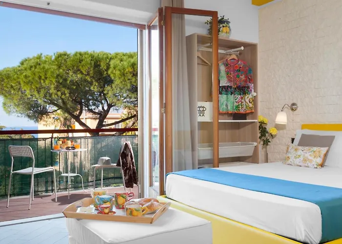 Sorrento Home 3* Sorrento