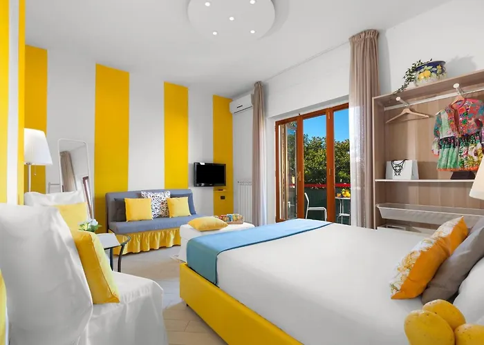 Sorrento Home Oda ve Kahvaltı 3*